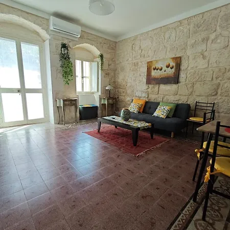 Zio Gio Apartment